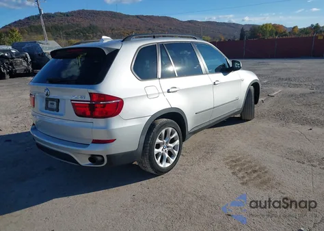 2011 BMW X5 xDrive35I/xDrive35I Premium/xDrive35I Sport Activity from USA, damaged, VIN 5UXZV4C59BL403496